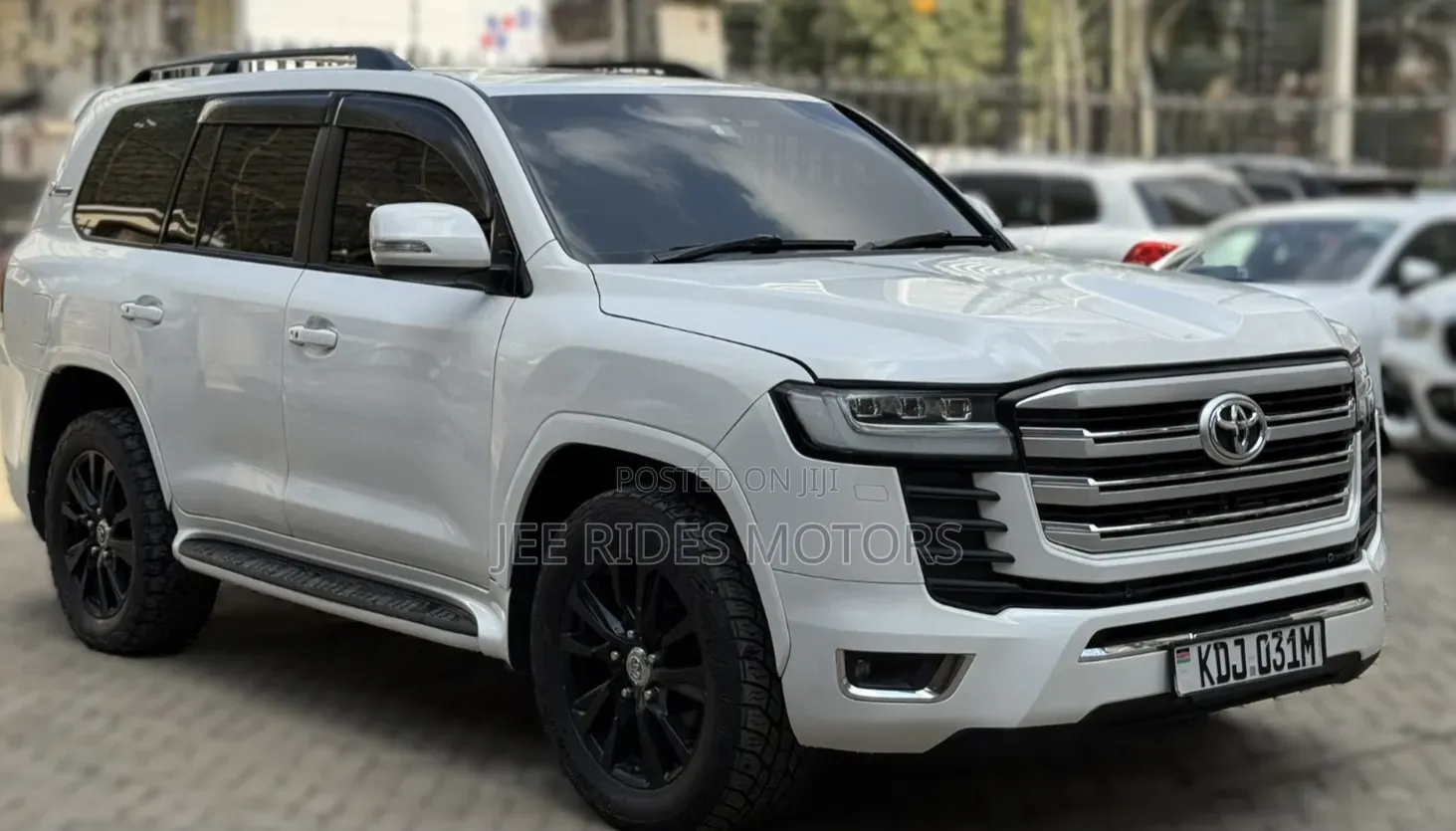 Toyota Land Cruiser 2015 Pearl
