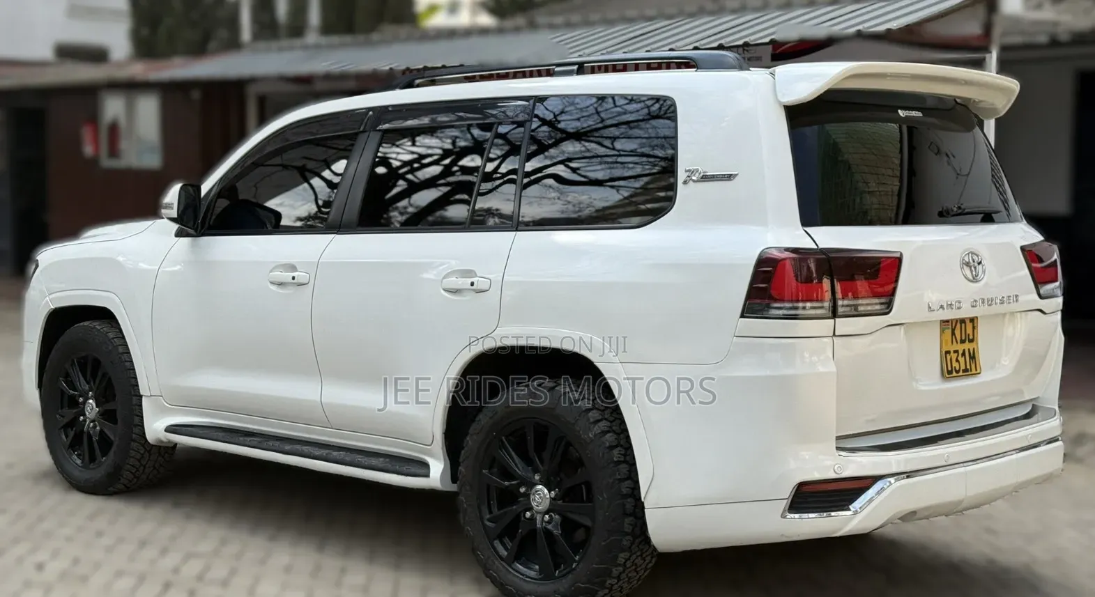 Toyota Land Cruiser 2015 Pearl
