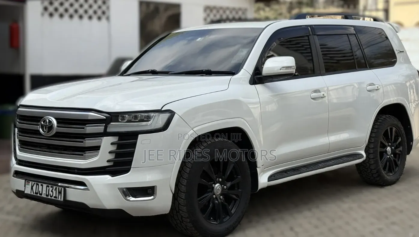 Toyota Land Cruiser 2015 Pearl
