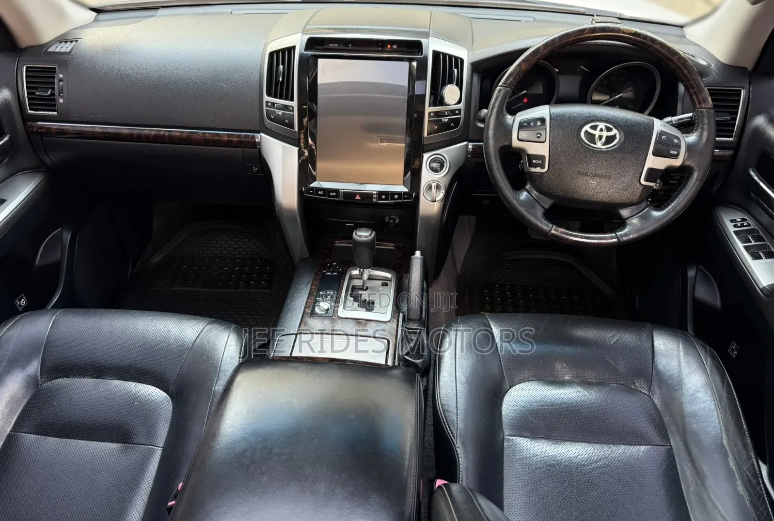 Toyota Land Cruiser 2015 Pearl