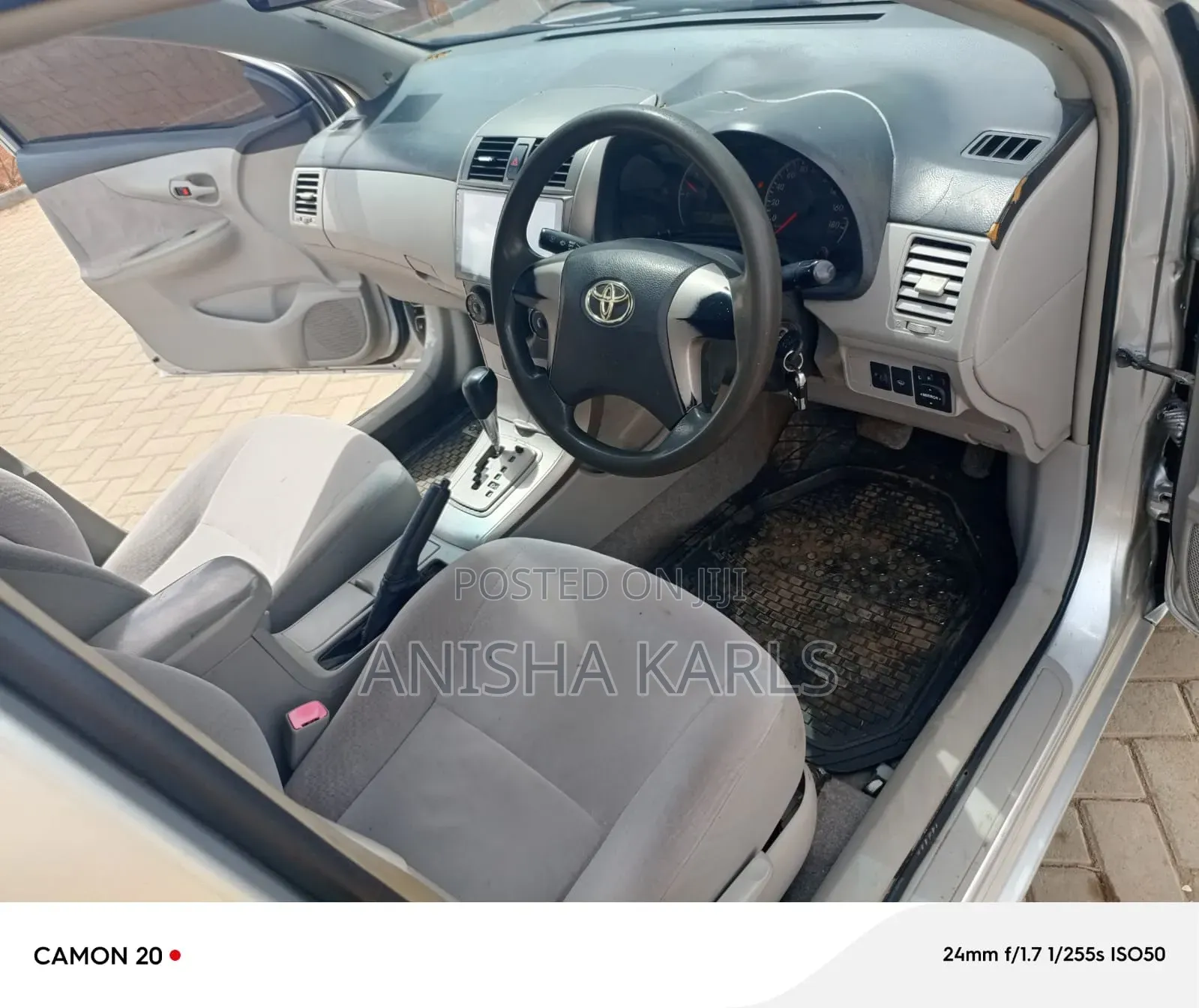 Toyota Axio 2010 Silver