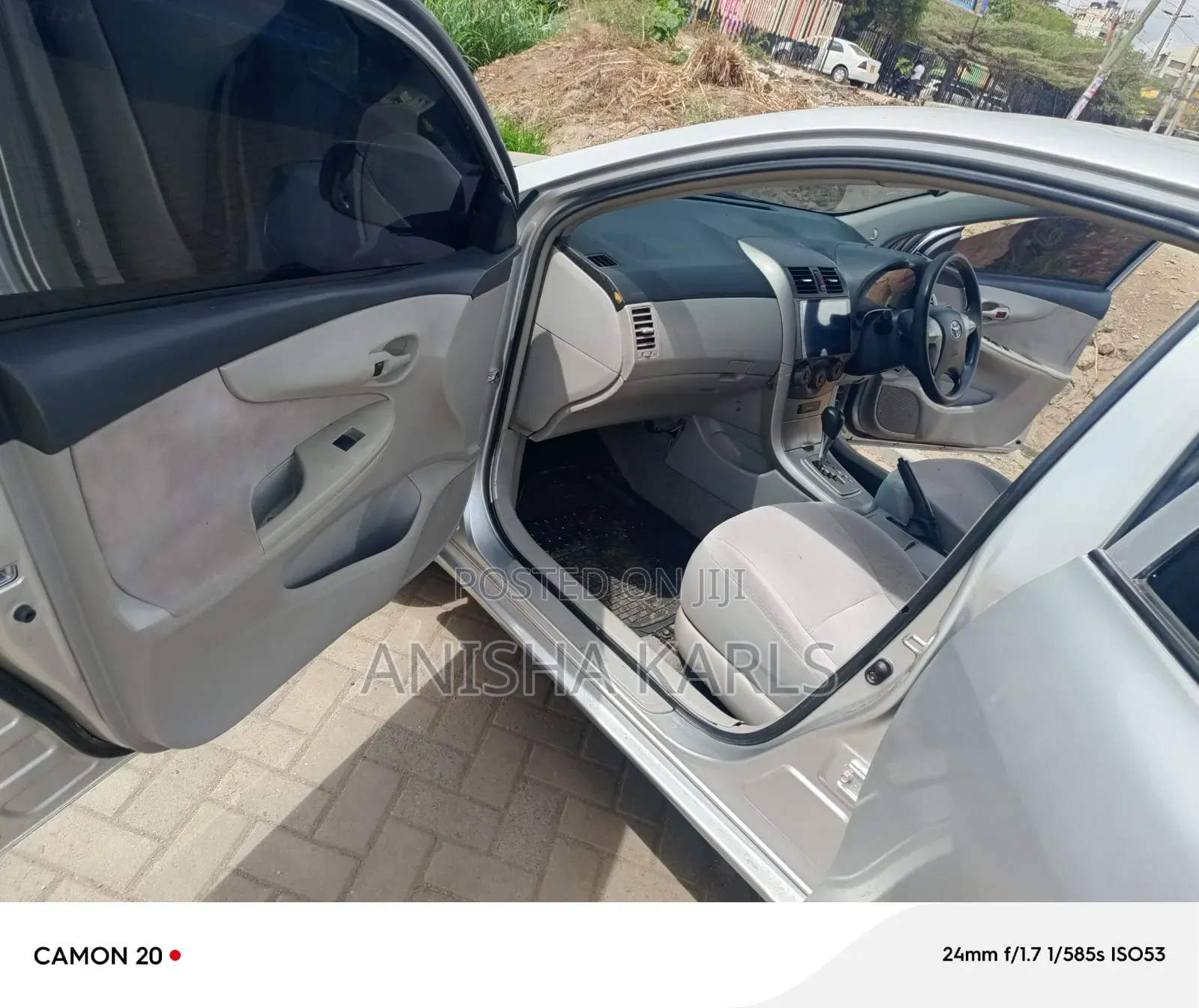 Toyota Axio 2010 Silver