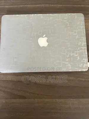 Laptop Apple MacBook Pro 8GB Intel Core i5 HDD+SSD 128GB