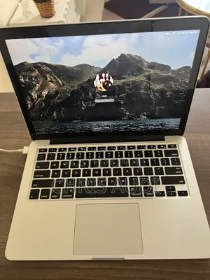 Laptop Apple MacBook Pro 8GB Intel Core i5 HDD+SSD 128GB