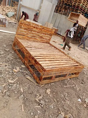 Wooden Pallet Bed