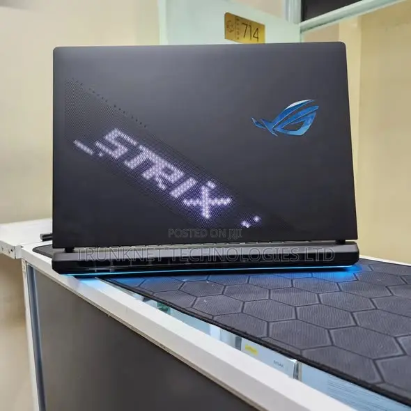 New Laptop HP 64GB Intel Core Ultra 9 SSD 4T