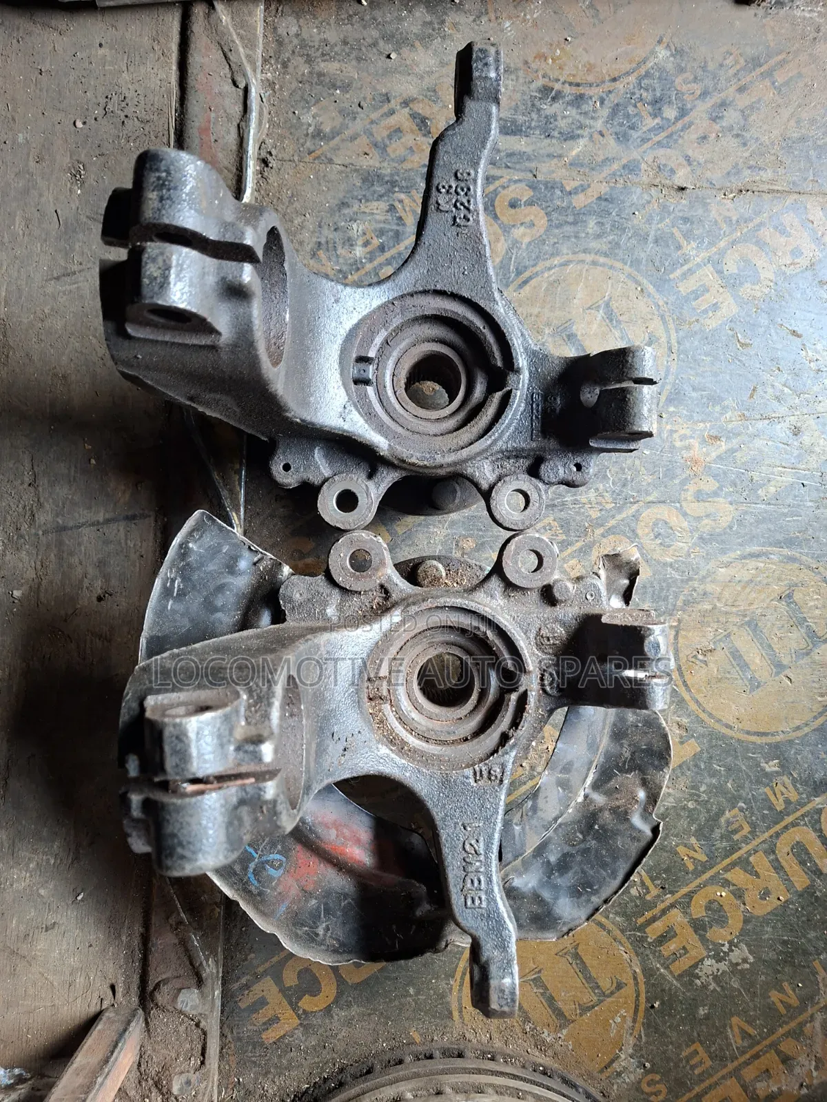 Front Hub Mazda Axela/Premacy