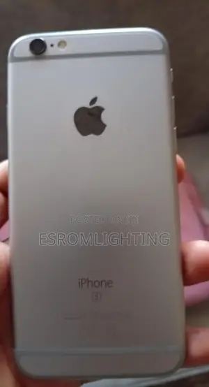 Apple iPhone 6s 32 GB Silver