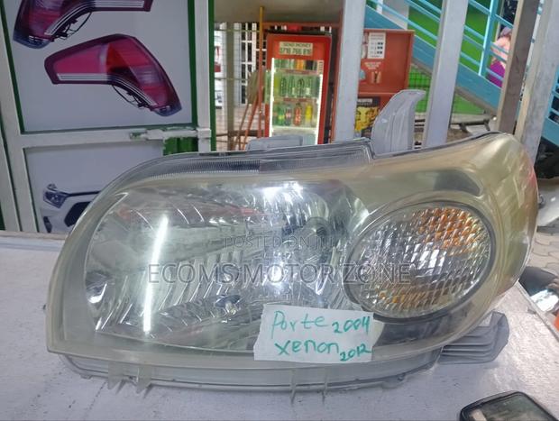 Nyota Porte 2012 Headlight - thumbnail 2