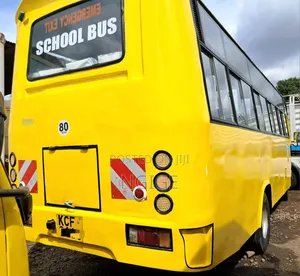 Isuzu NQR 2015 Yellow