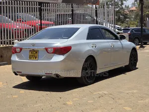 Toyota Mark X 2010 Silver