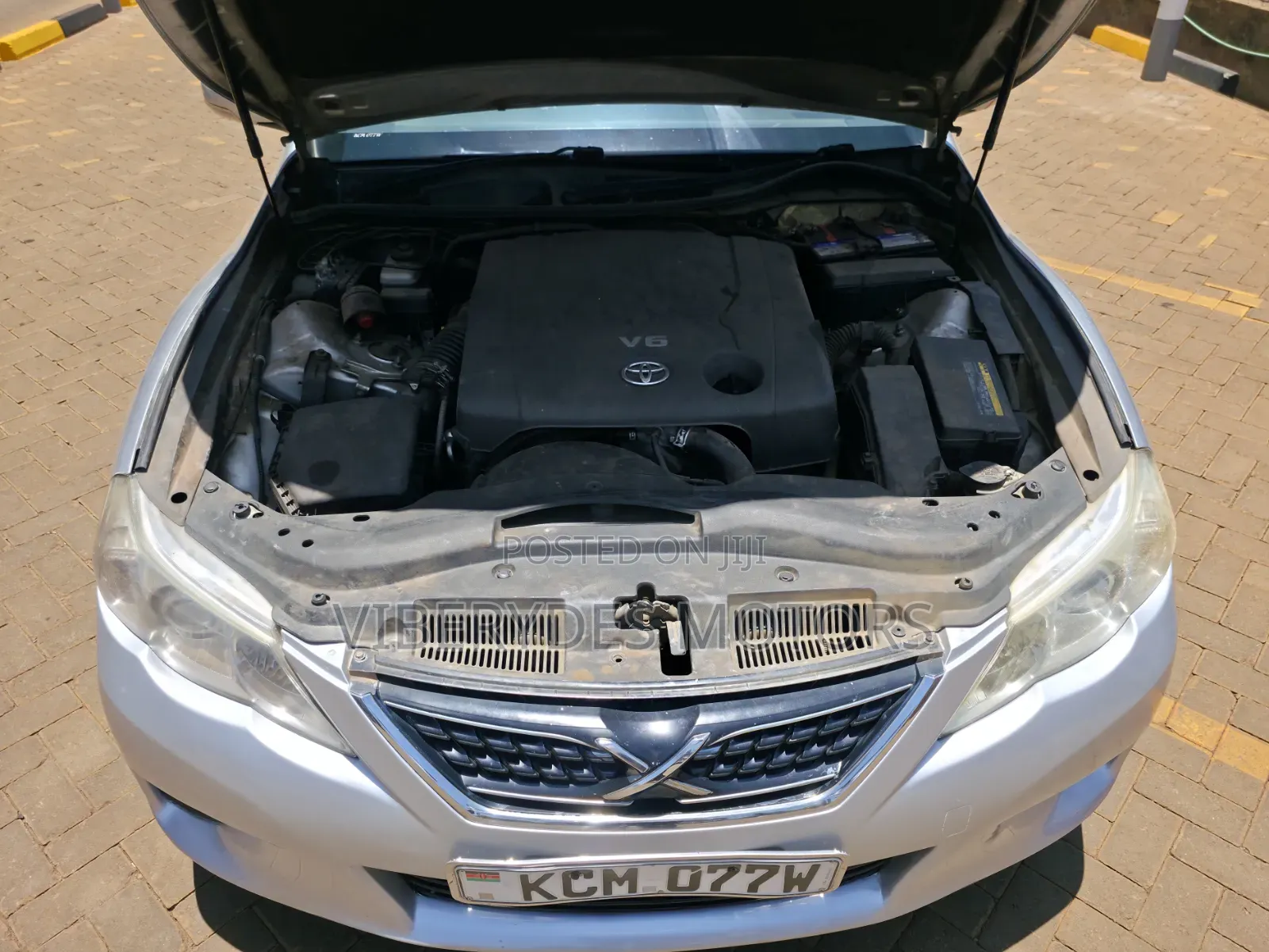Toyota Mark X 2010 Silver