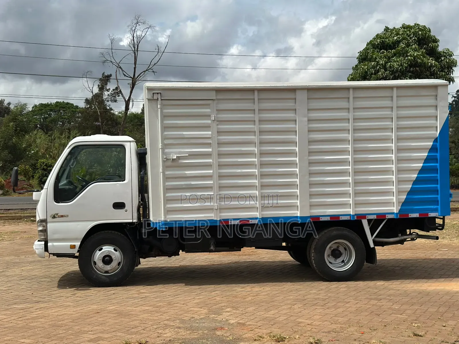 Isuzu NKR 2020 Model