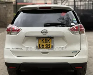 Nissan X-Trail 2015 Pearl