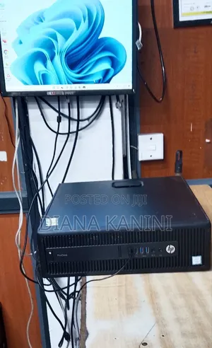 Desktop Computer HP Z240 8GB Intel Core i5 HDD 500GB