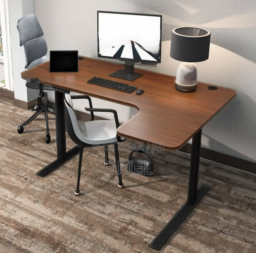 Office Desk : 1.4M Dual Motor Electric Standing Curved Desk