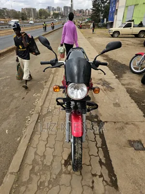 Bajaj Boxer 125 2026 Red