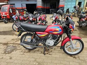 Bajaj Boxer 125 2026 Red
