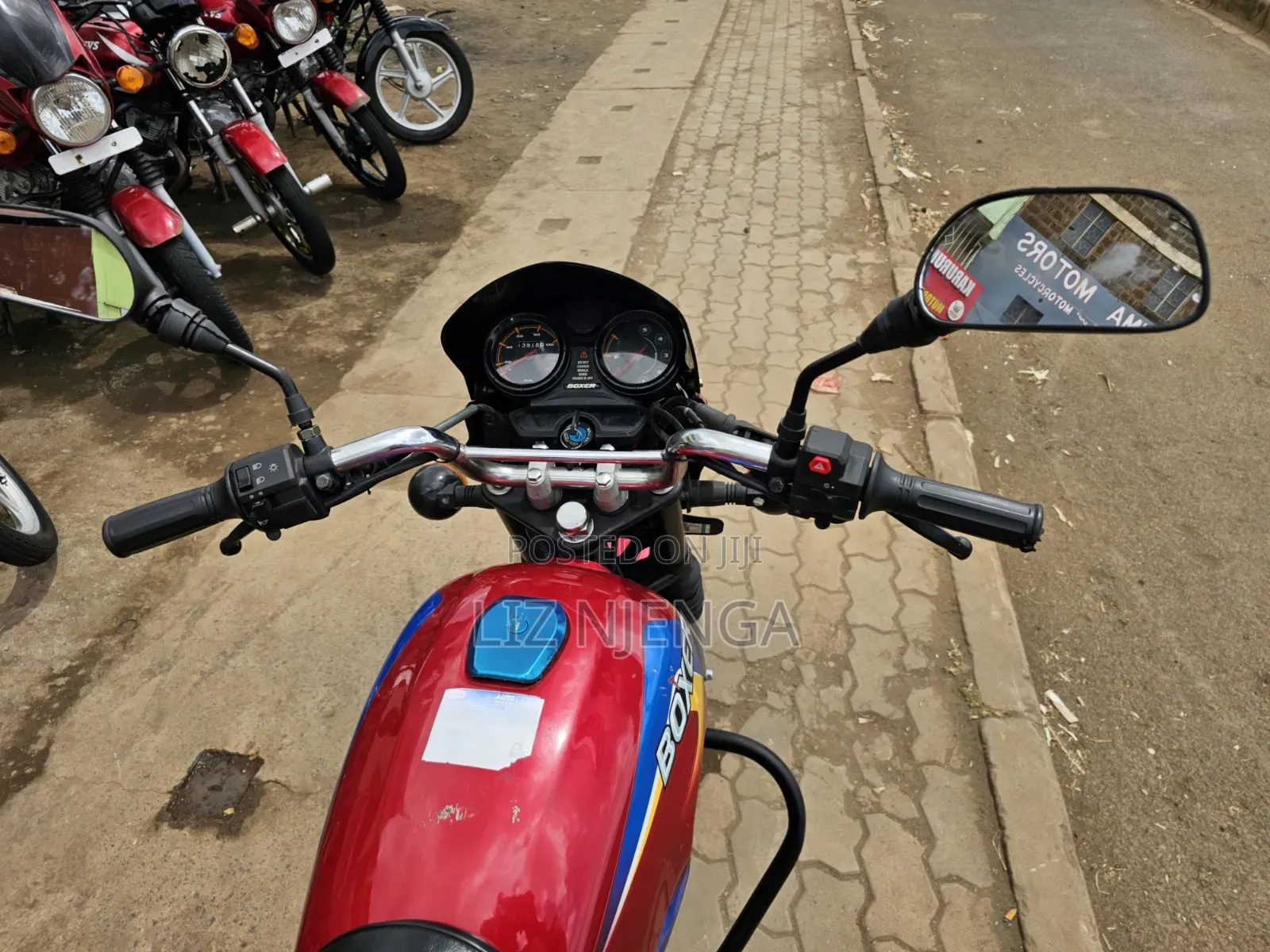 Bajaj Boxer 125 2026 Red