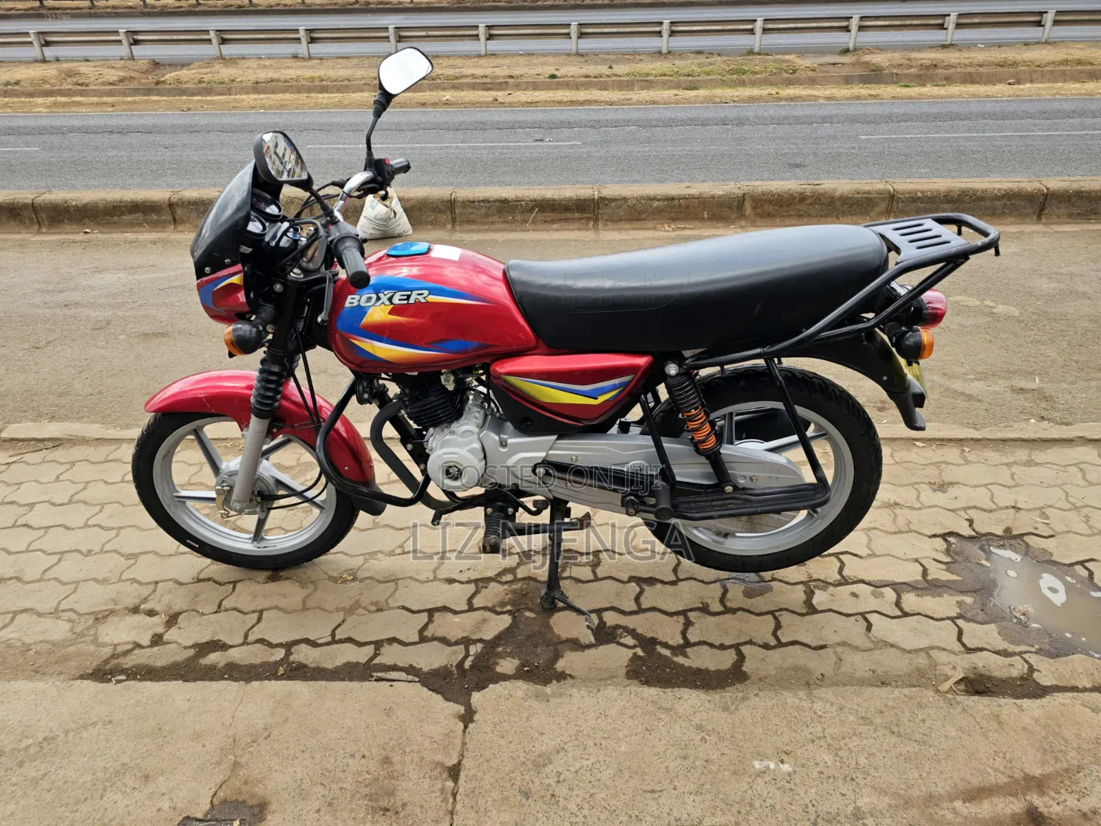 Bajaj Boxer 125 2026 Red
