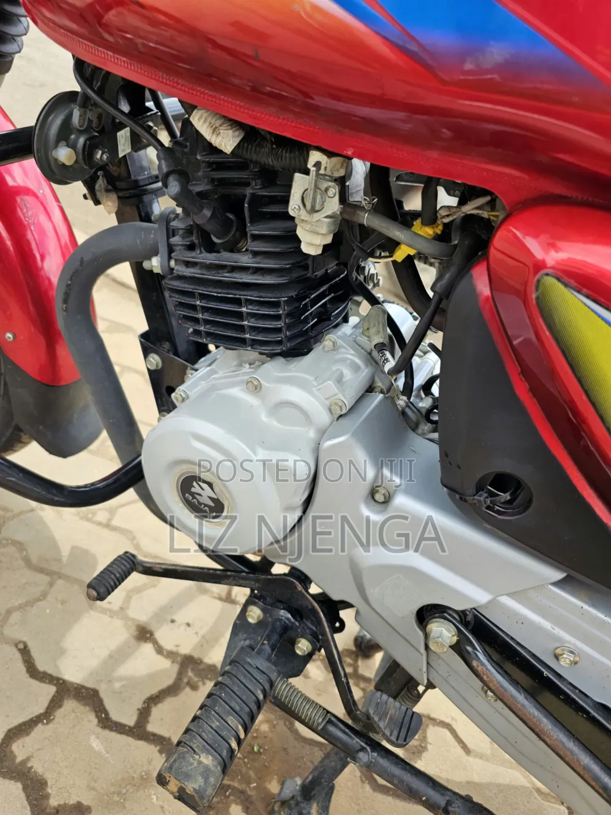 Bajaj Boxer 125 2026 Red