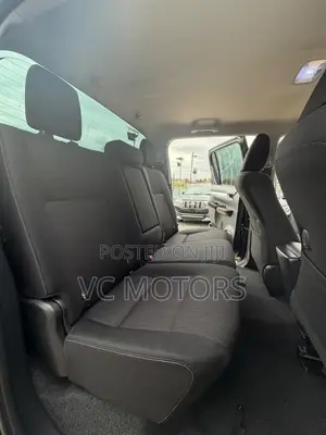Toyota Hilux Revo Double Cab Deisel 2.4 AWD 2022 Black