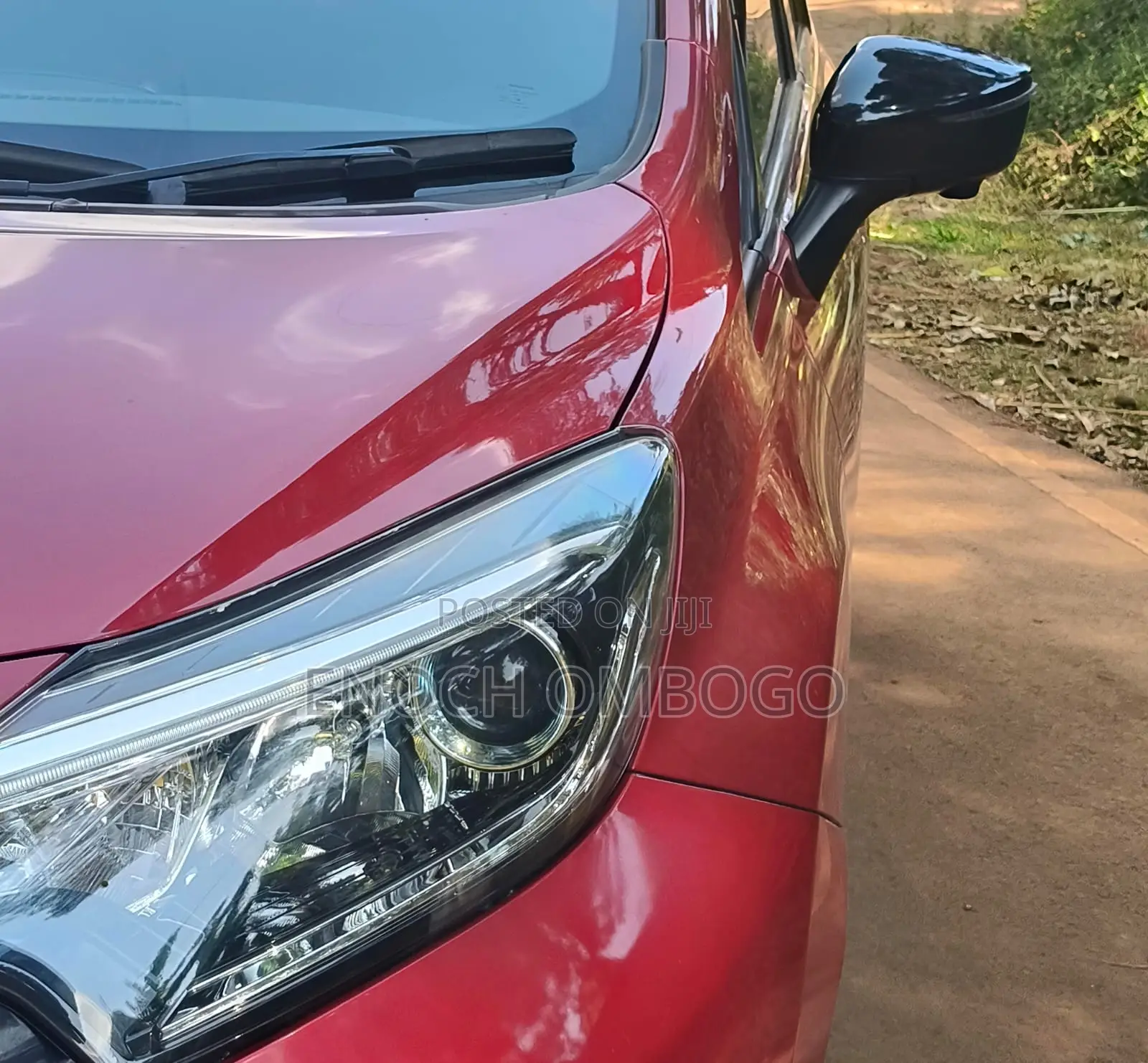 Nissan Note 1.2 Hybrid 2019 Red