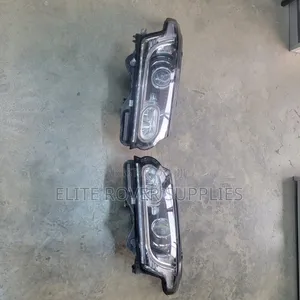 Range Rover Vogue L405 Headlights