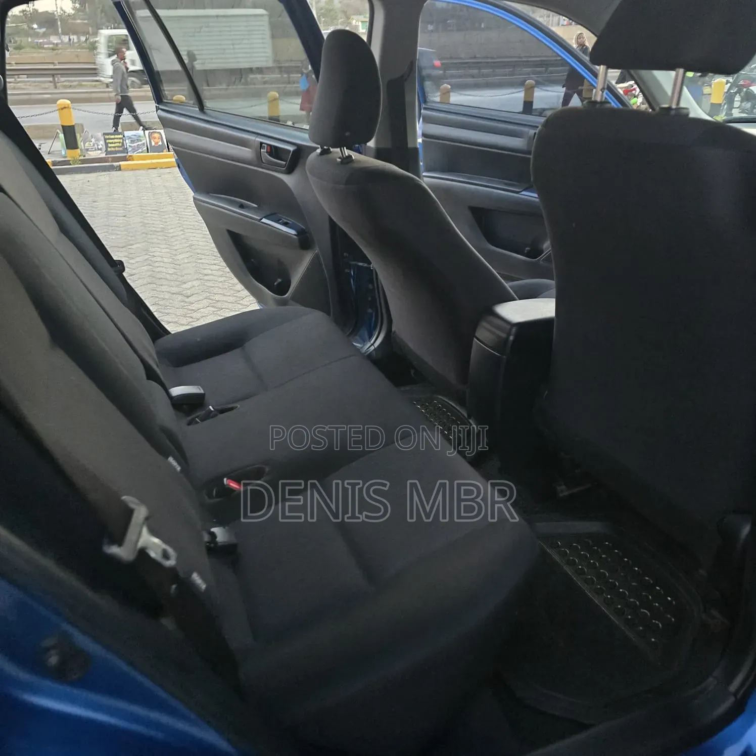 Toyota Corolla Fielder 2017 Blue