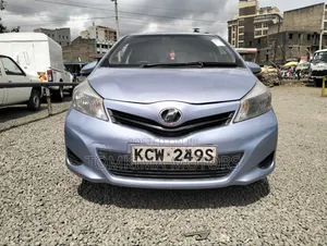 Toyota Vitz 2013 Blue