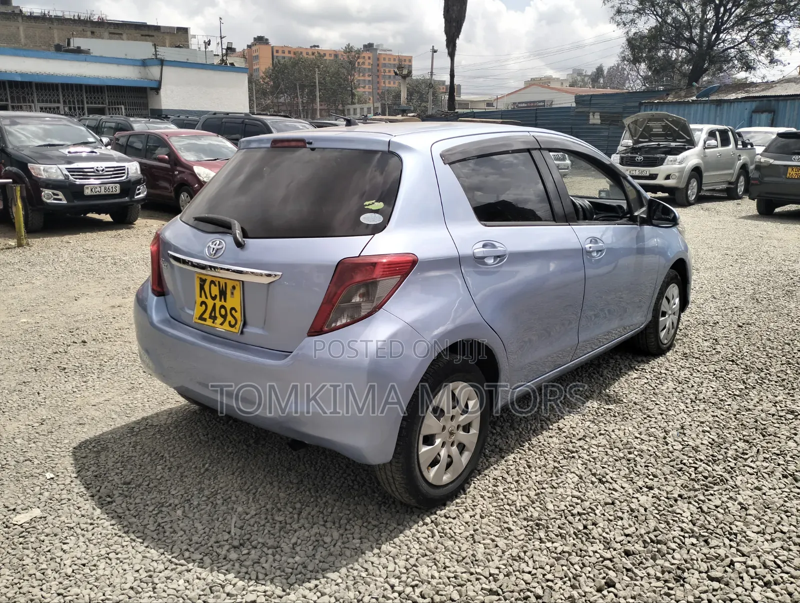 Toyota Vitz 2013 Blue