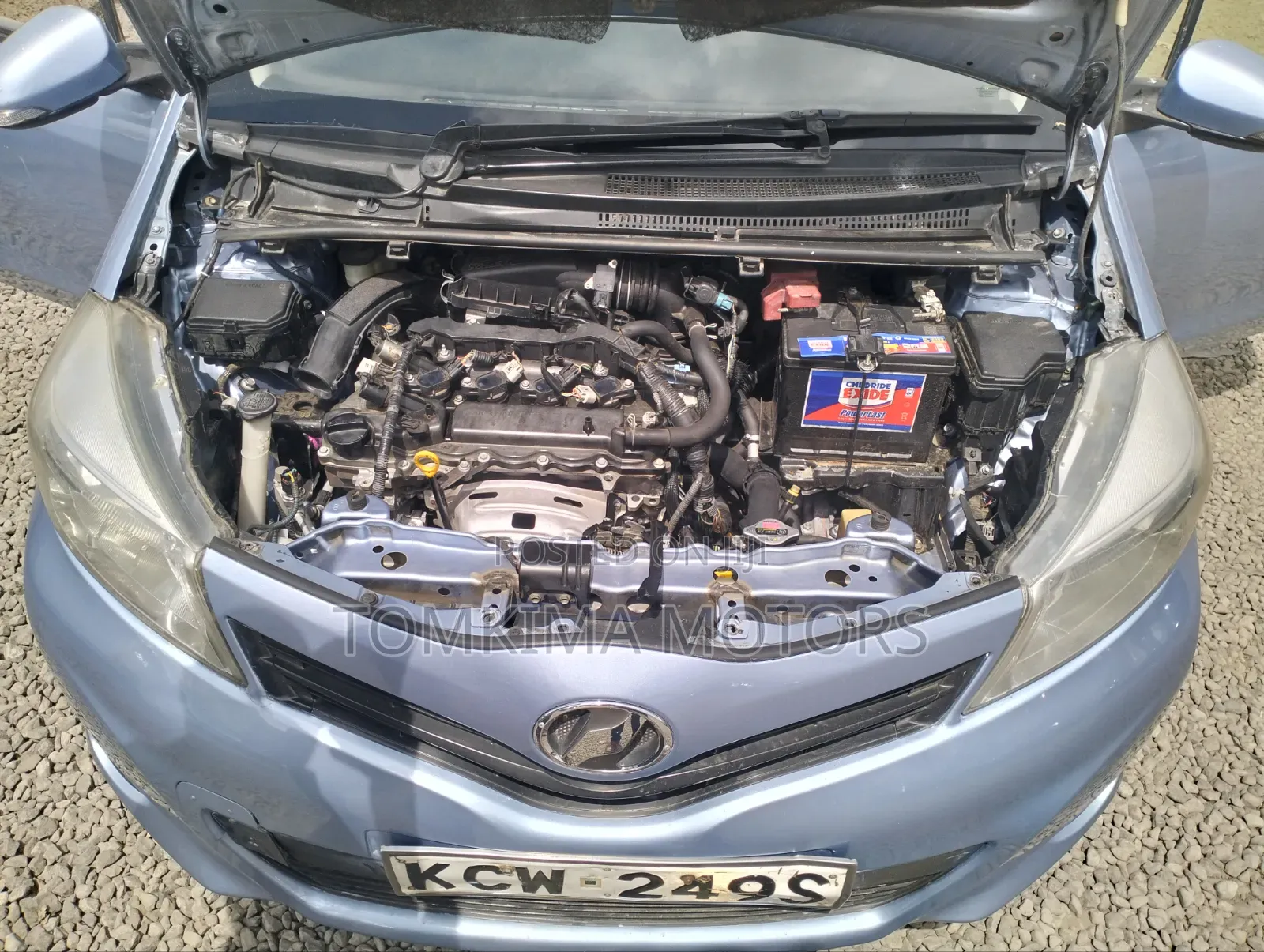 Toyota Vitz 2013 Blue