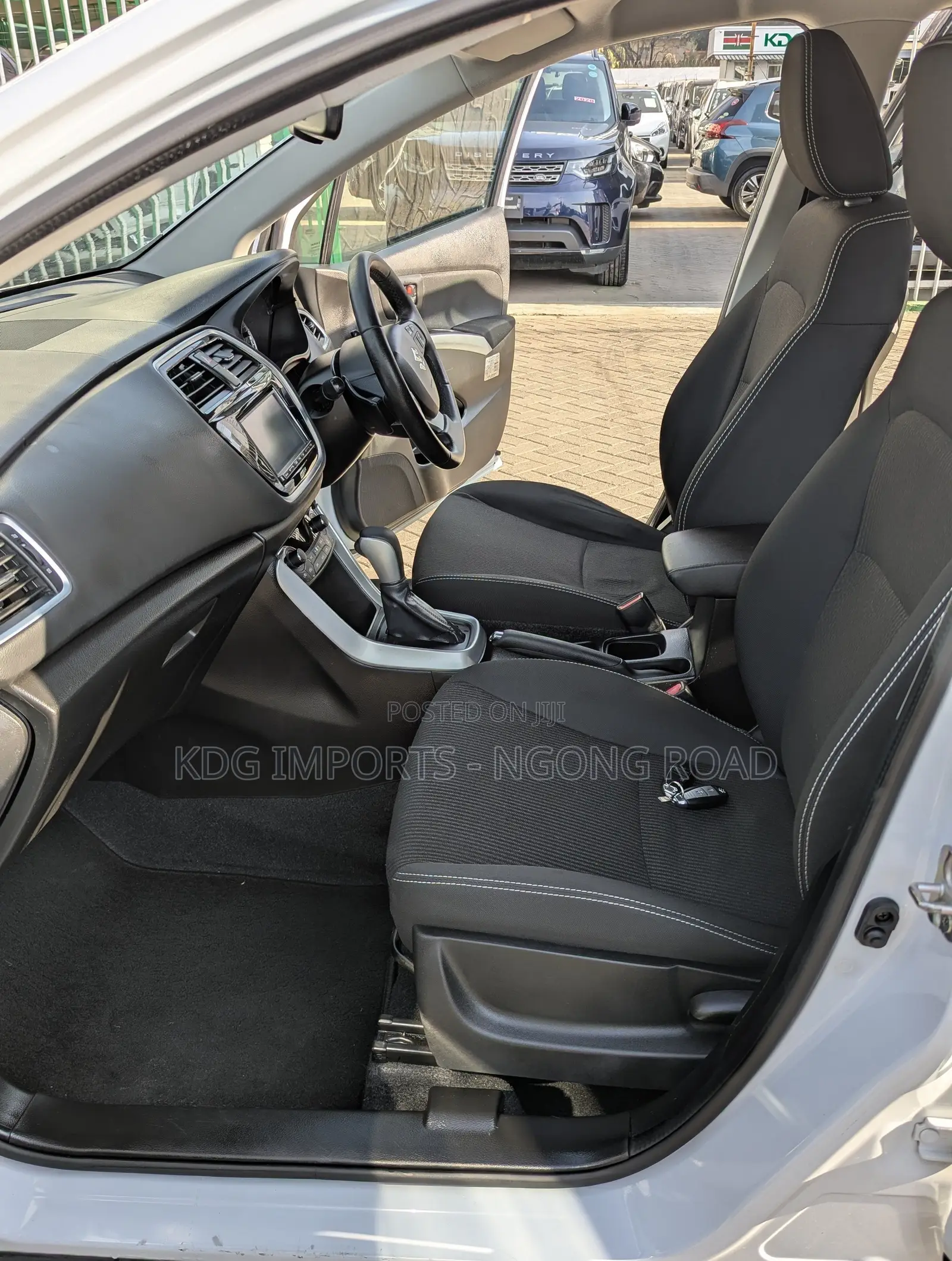 Suzuki SX 2019 White