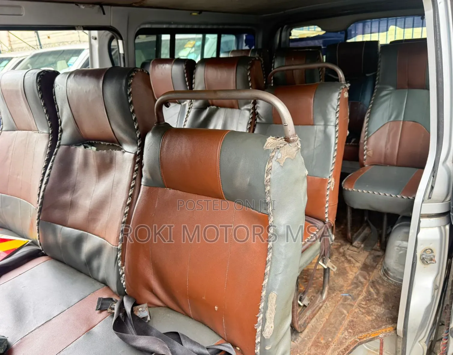 Toyota HiAce 2015 Grey