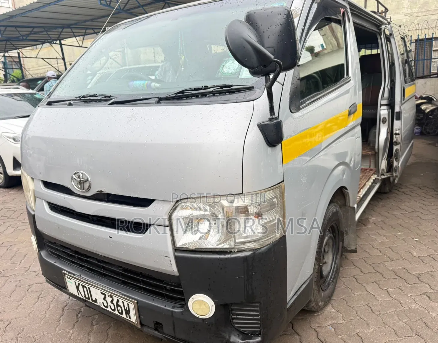 Toyota HiAce 2015 Grey