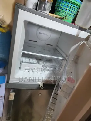 Mika No Frost Refrigerator 200 Litres