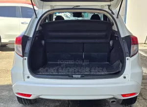 Honda Vezel 2017 White
