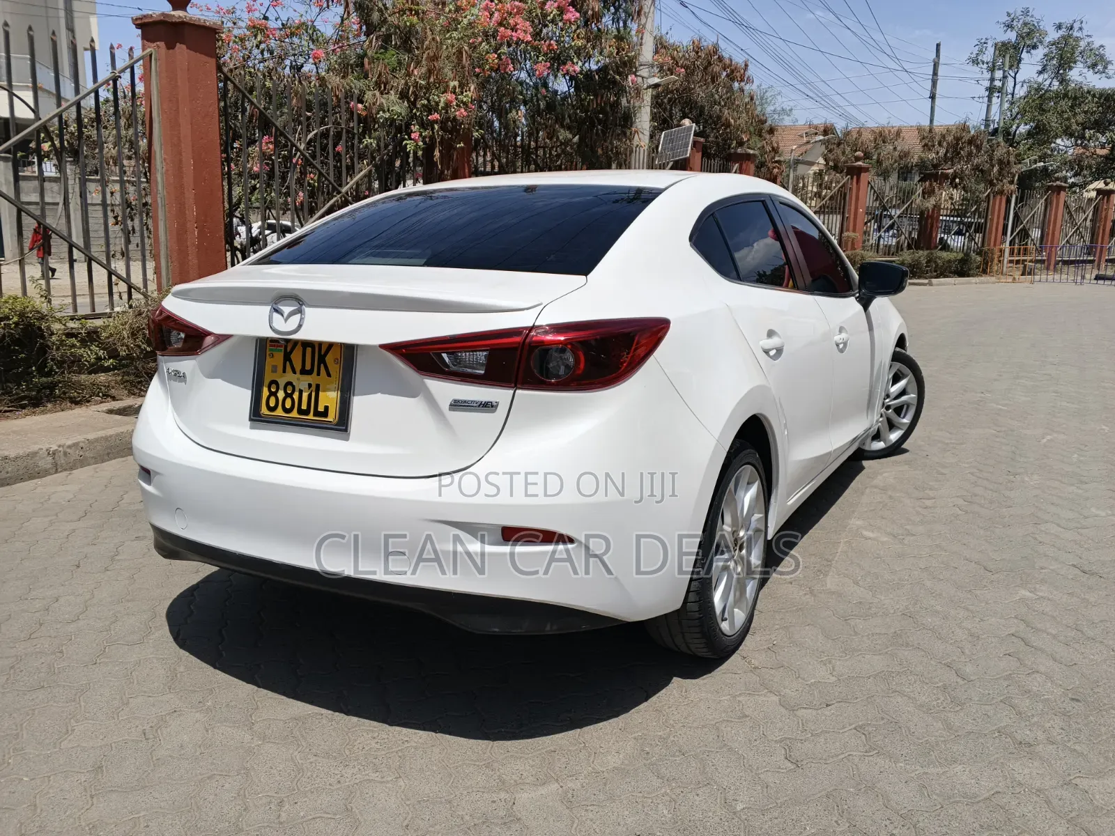 Mazda Axela 2016 White