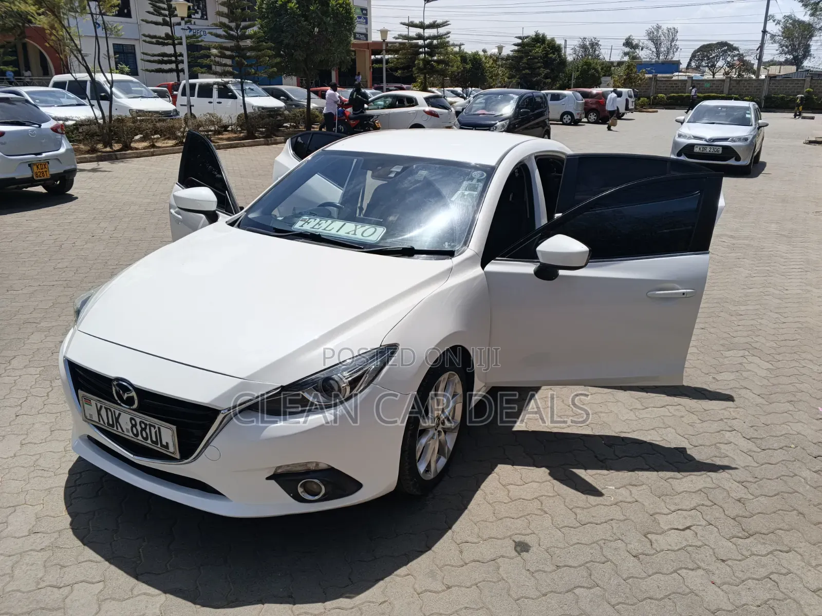 Mazda Axela 2016 White