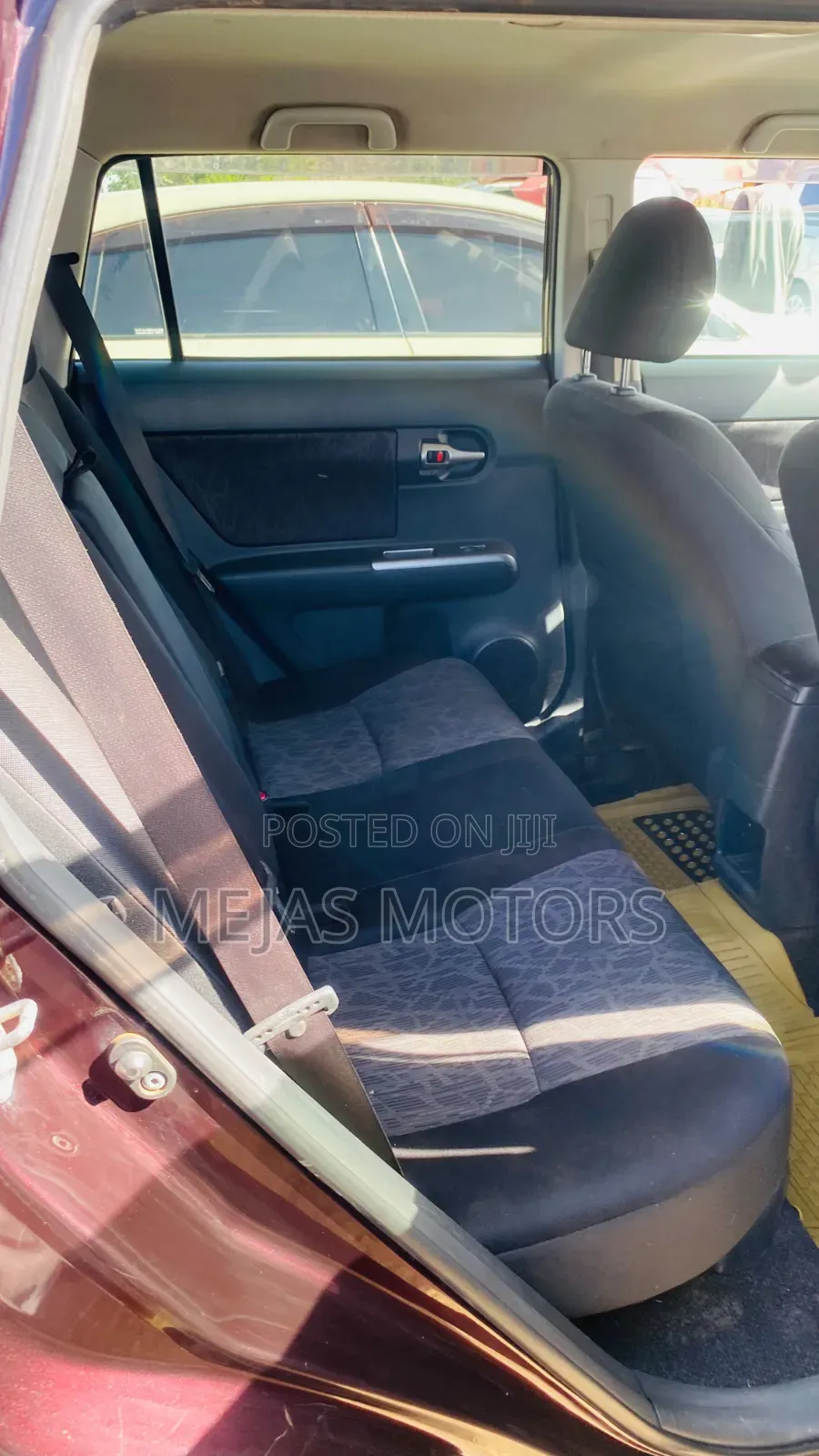 Toyota Corolla Rumion 2014 Maroon
