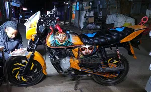 Bajaj Boxer 2016 Orange