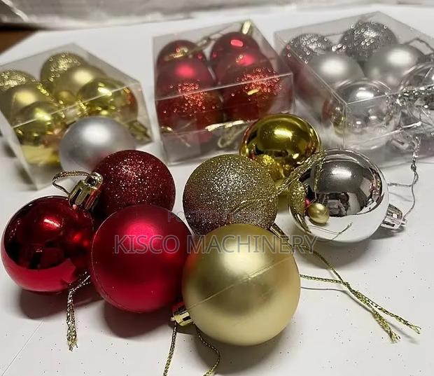 6 PCS Set Shiny, Matte, and Glittery Plastic Christmas Baubles Balls - main view