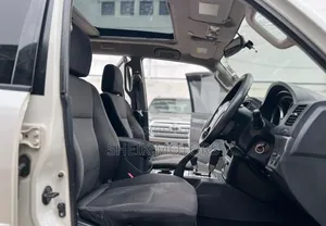 Mitsubishi Pajero 2011 White