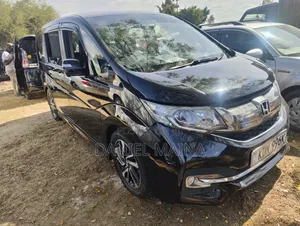 Honda Stepwgn 2016 Black