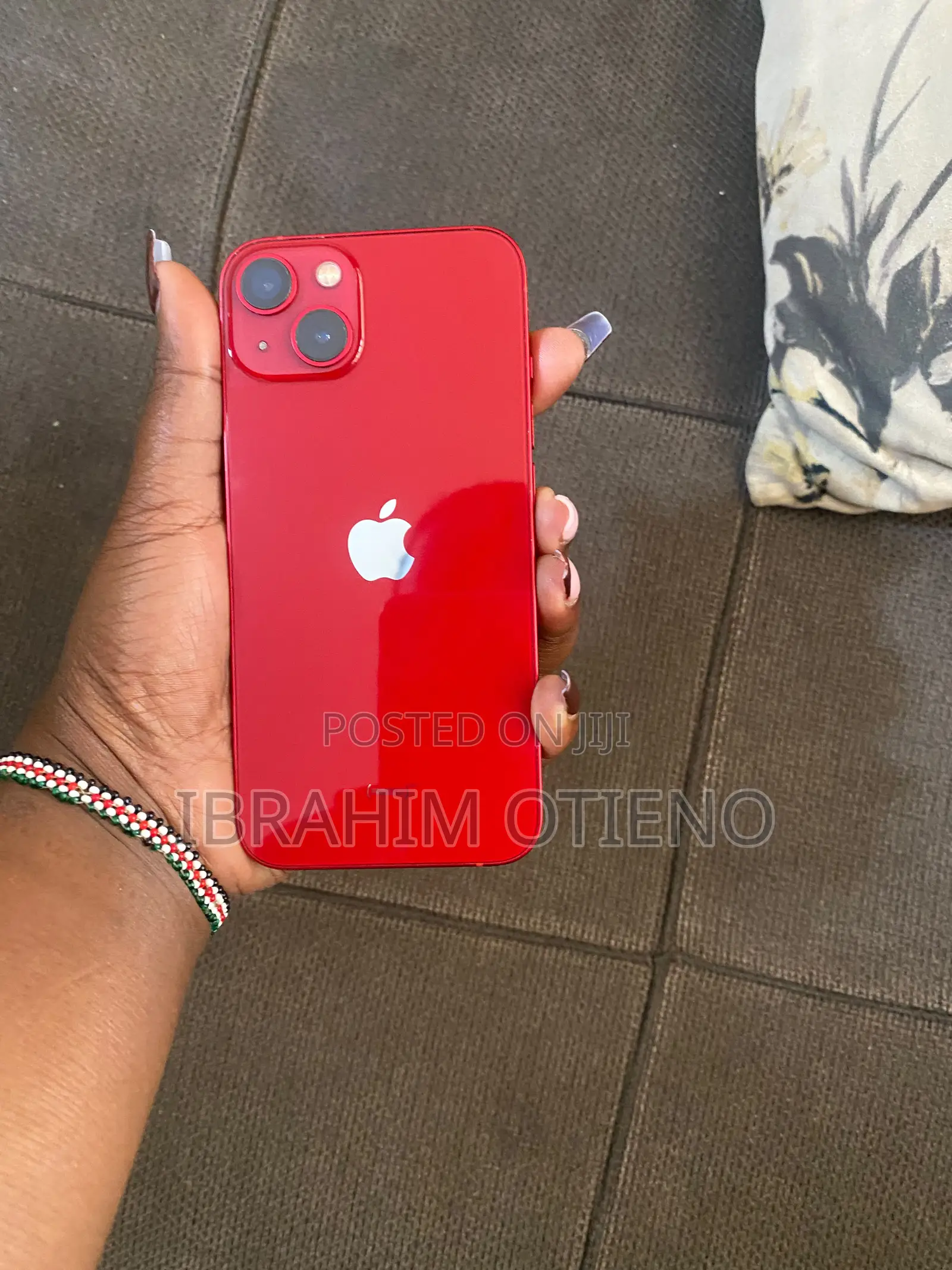 Apple iPhone 13 128 GB Red