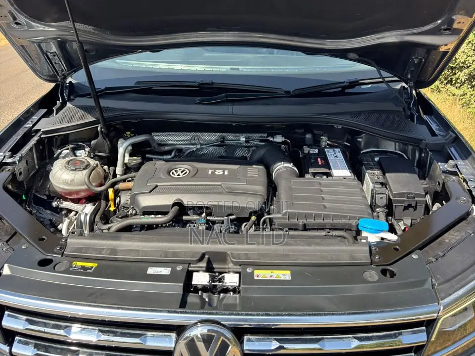 Volkswagen Tiguan 2.0T SEL Premium AWD 4MOTION 2019 Gray