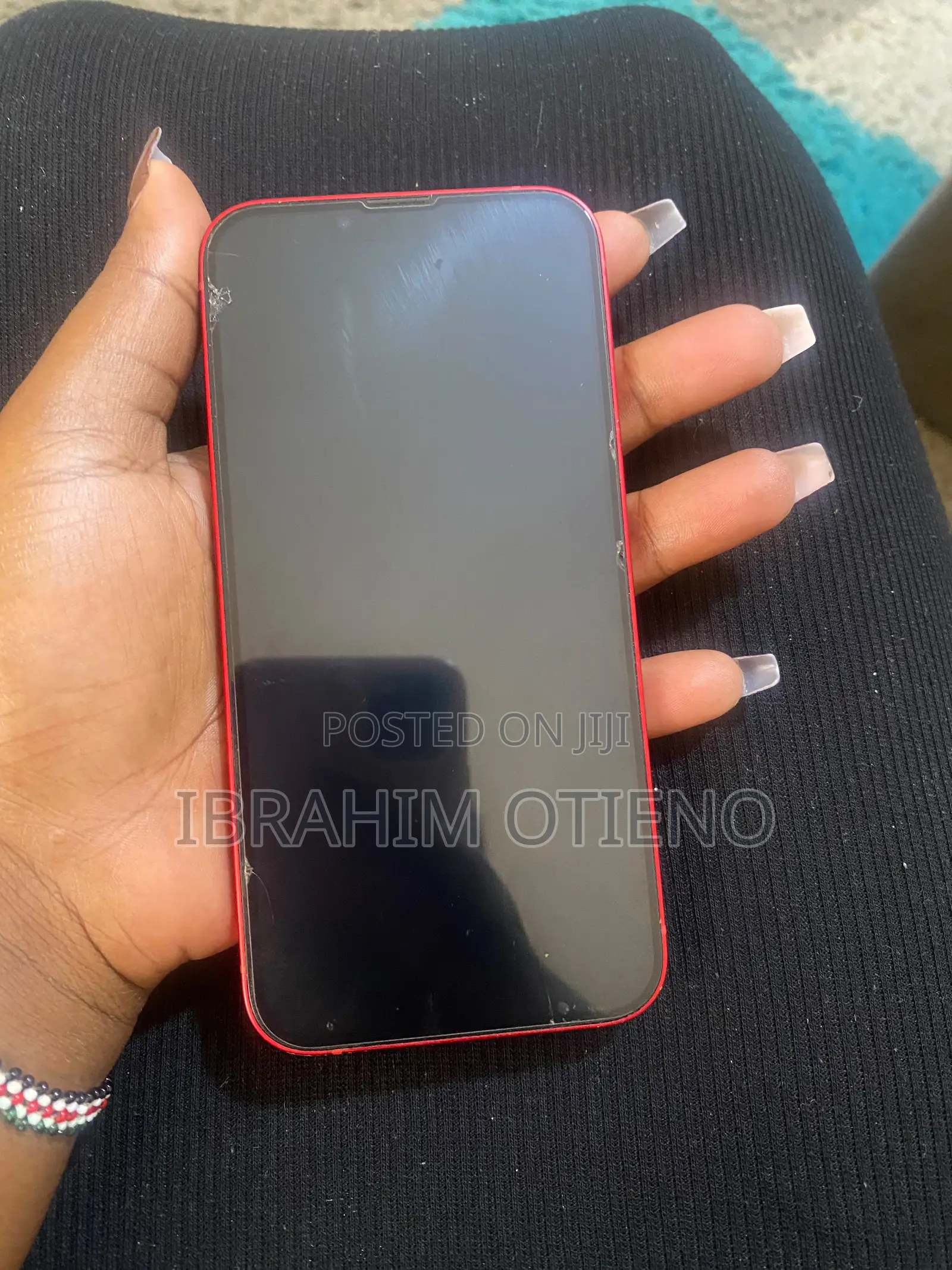 Apple iPhone 13 128 GB Red