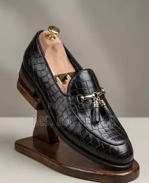 Red Bottom Black Crocodile-Embossed Leather Tassel Loafers Size 39-45