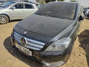 Mercedes-Benz B-Class 2014 Black