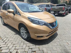 Nissan Note 2019 Gold